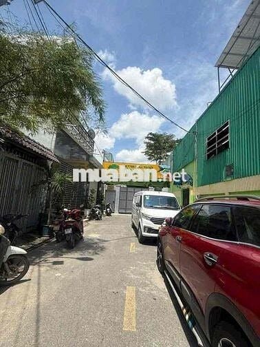 Nhà xuân thới sơn đường xe hơi 1 trệt 2 lầu