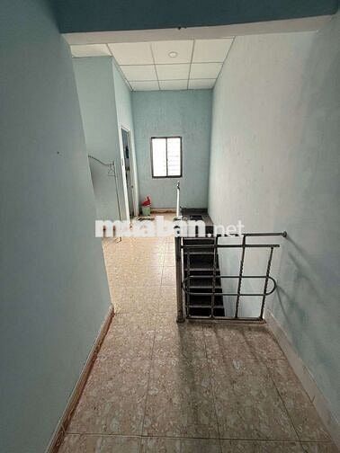 Xem là chốt Nhà kiệt ô tô nhựa Nguyễn Công Trứ