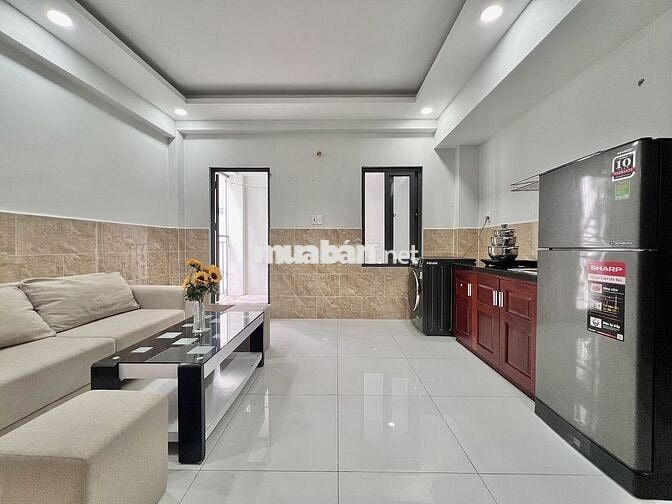 CĂN HỘ 1 PHÒNG NGỦ FULL NỘI THẤT CỬA SỔ THOÁNG MÁT NGAY COOPMART