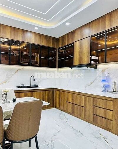 Nhà Mã Lò, 57m², 4.06x14m, 5 Tầng, 5 PN, HXH, Giá chỉ nhỉnh 7 tỷ