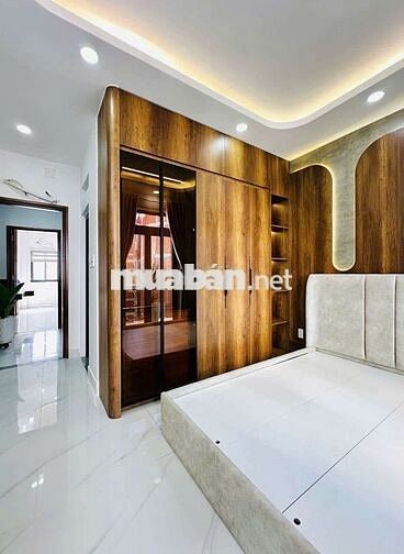 Nhà Mã Lò, 57m², 4.06x14m, 5 Tầng, 5 PN, HXH, Giá chỉ nhỉnh 7 tỷ