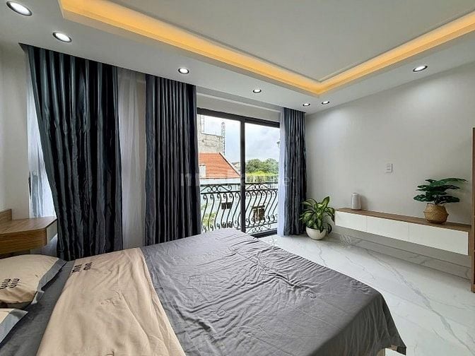 Bán gấp nhà riêng đường Đồng Nai,p2, Tân Bình. Giá 3,1tỷ. Hẻm xe hơi