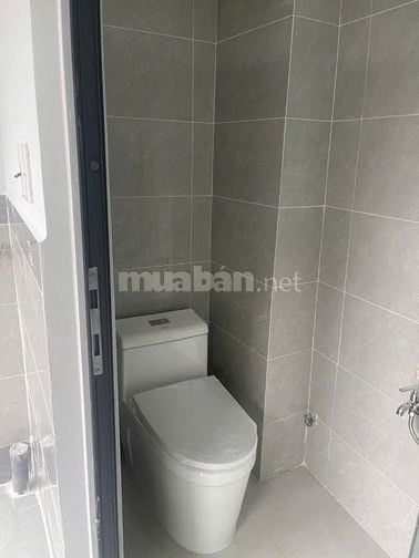Bán nhà mặt tiền đường Nguyễn Thái Sơn, Phường 5, Quận Gò Vấp