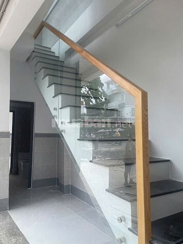 Bán nhà mặt tiền đường Nguyễn Thái Sơn, Phường 5, Quận Gò Vấp