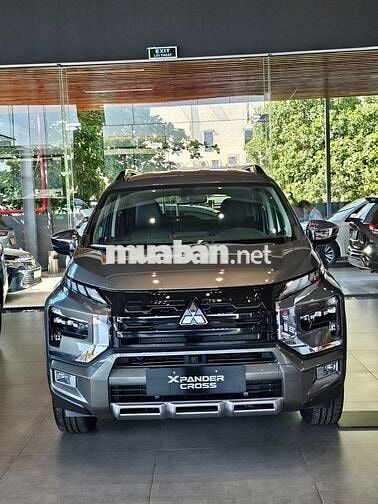 Mitsubishi Xpander Cross Nâu 2025 - Giảm kịch sàn