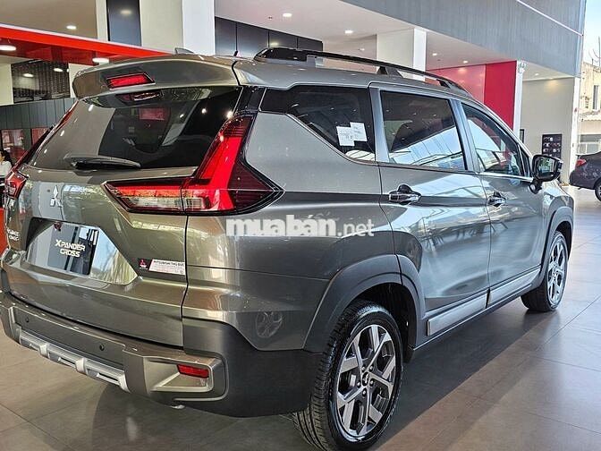 Mitsubishi Xpander Cross Nâu 2025 - Giảm kịch sàn