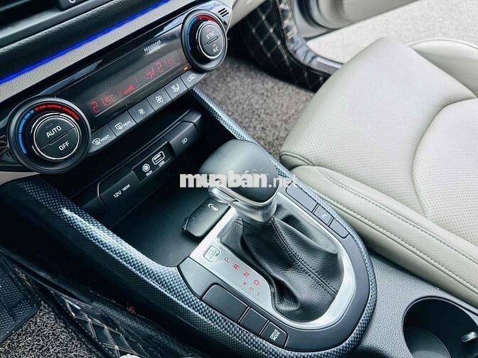 Kia Cerato 2019 1.6 AT Luxury - 59000 km