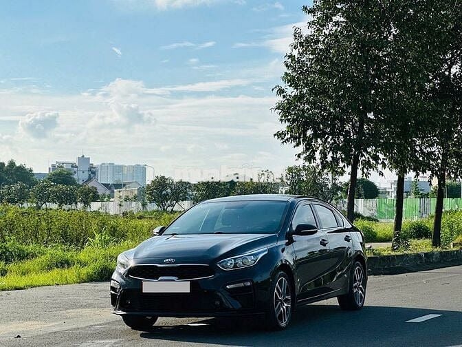 Kia Cerato 2019 luxury 1.6 luxury - 69000km