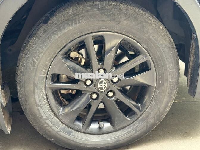 Innova 2.0 Venturer 2017 - 59.635 km- Giá còn giảm