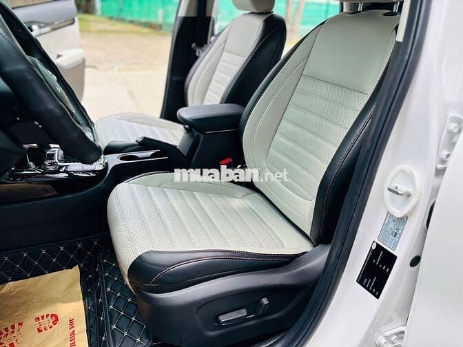 Kia Seltos 2023 1.4 Premium-33000km