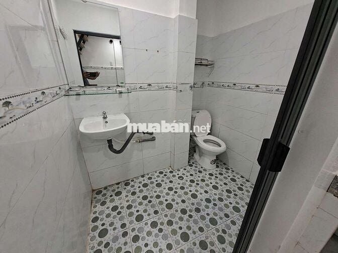 CHO THUÊ NHÀ NGUYÊN CĂN – GẦN CÔNG VIÊN ĐẦM SEN, QUẬN 11