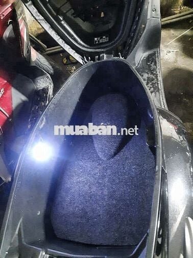Xe tay ga Yamaha Grande đen bóng mới 90%