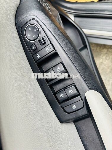 Kia Seltos 2023 1.4 Premium-33000km