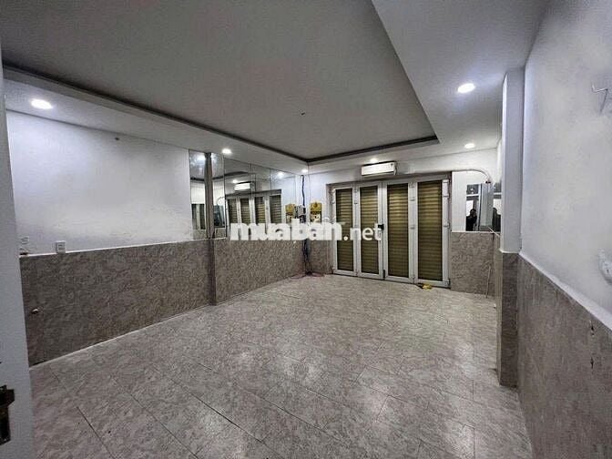 CHO THUÊ NHÀ ĐƯỜNG HÀM NGHI_QUẬN 1_3 TẦNG_4 PHÒNG NGỦ_GIÁ THUÊ TỐT