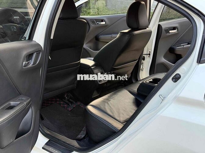 Honda City 2020 1.5 TOP - 680000