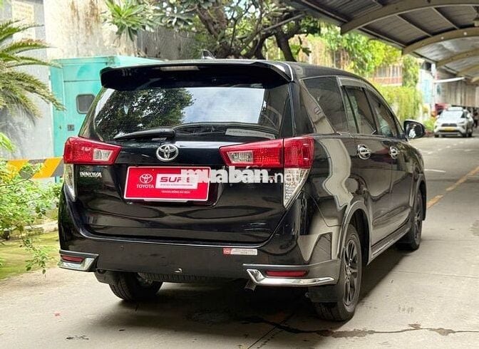 Innova 2.0 Venturer 2017 - 59.635 km- Giá còn giảm
