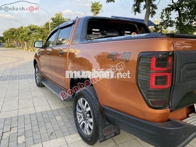 FORD RANGER WILDTRAK 3.2L 4x4 AT – ĐỜI 2017