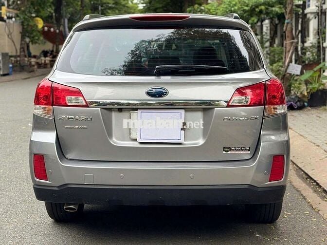 Chính chủ bán Subara Outback 2.5i 2010 một chủ