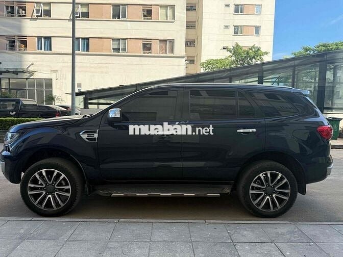 Ford Everest 2022 Titanium+ 2.0L AT 4x4 - 83000 km