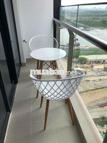 CHỦ ĐI NƯỚC NGOÀI CẦN CHO THUÊ 2PN NỘI THẤT ĐẸP VINHOMES GOLDEN RIVER