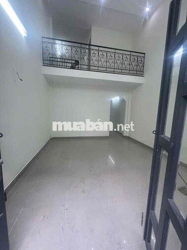 cho thuê nhà mới, hẻm 4m ngay chợ vải