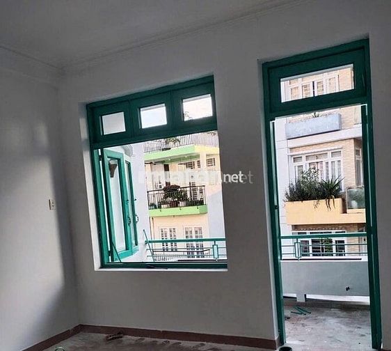 Cho Thuê nhà Phạm Văn Hai 4x12m, 3 lầu 6pn nhà sơn mới, giá 17 triệu