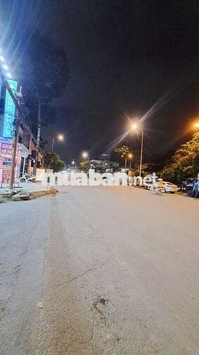 MẶT BẰNG VỪA Ở, VỪA KINH DOANH