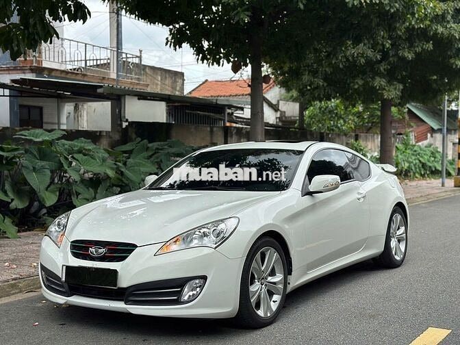 Hyundai Genesis 2.0 AT 2011 - 33.000 km