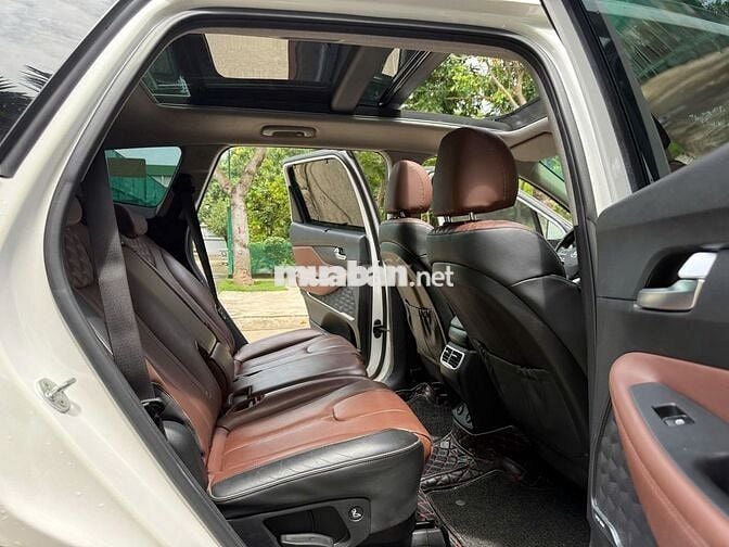 Hyundai Santafe Dầu 2.2 Premium 2021-54000km