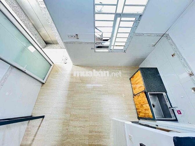 ✨Cách Etown Cộng Hoà 500m_Toà nhà Thang máy_Không chung chủ_NT cơ bản