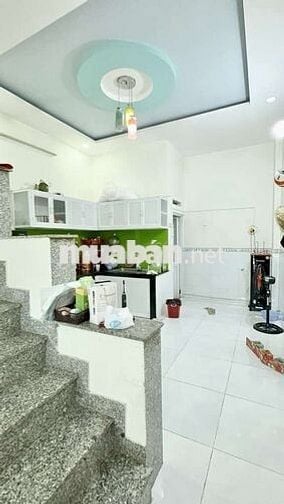 Nhà Hồ Văn Long, 45m², 4x11m, 2 Tầng, 2 PN, Hẻm oto, Giá chỉ hơn 3 tỷ