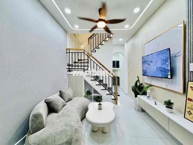 Nhà mới hẻm xe hơi-2tầng-Nguyễn Thượng Hiền