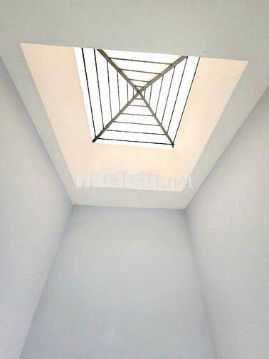 HOT! NHÀ ĐẸP 4TẦNG MỚI TINH_TÙNG THIỆN VƯƠNG,QUẬN 8_GIÁP Q5 CHỈ 4.85TỶ