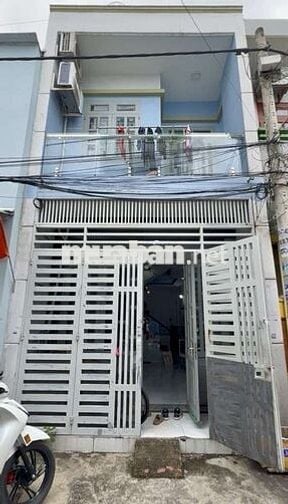 Nhà Hồ Văn Long, 45m², 4x11m, 2 Tầng, 2 PN, Hẻm oto, Giá chỉ hơn 3 tỷ