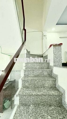 Nhà Hồ Văn Long, 45m², 4x11m, 2 Tầng, 2 PN, Hẻm oto, Giá chỉ hơn 3 tỷ