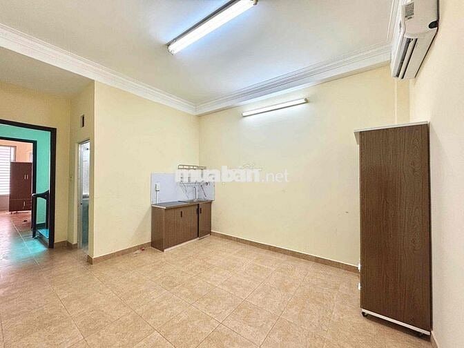 STUDIO BANCOL/ CỬA SỔ RỘNG XÁC TRƯỜNG DH SƯ PHẠM, KHTN SÀI GÒN