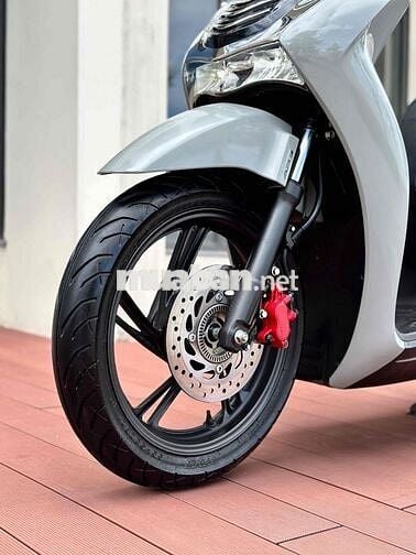 Honda SH 160 ABS