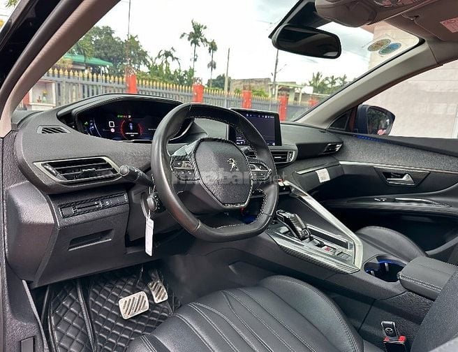 Cần bán xe Peugeot đời 2020, bản full