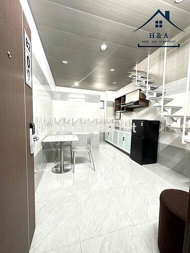 MINIHOUSE XỊN CAO CẤP NGUYỄN VĂN CỪ GẦN ĐHYD