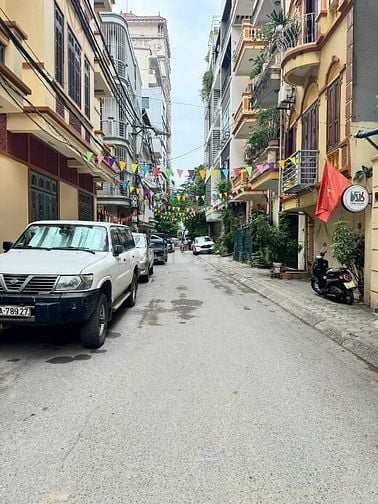 Bán nhà Phân Lô ngõ 61 Hoàng Cầu - đống đa
