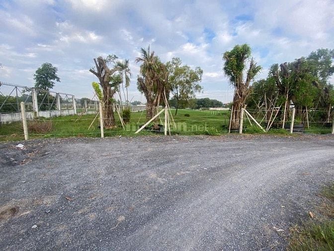 Bán 4600m2 đất thổ cư, thuộc Phước Vĩnh An xã Củ Chi..