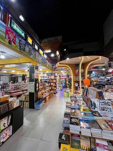 Cho Thuê Nhà Góc 2MT 443 Âu, Phường Phú Trung, Quận Tân Phú -Ngang 17m