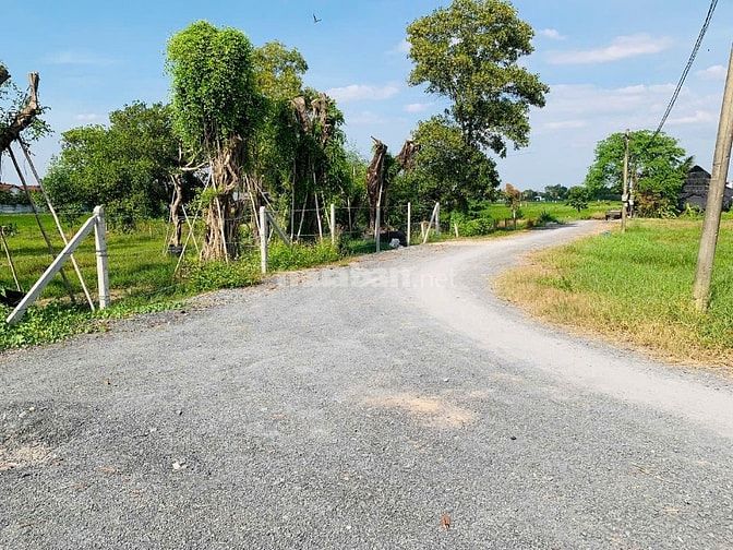 Bán 4600m2 đất thổ cư, thuộc Phước Vĩnh An xã Củ Chi..