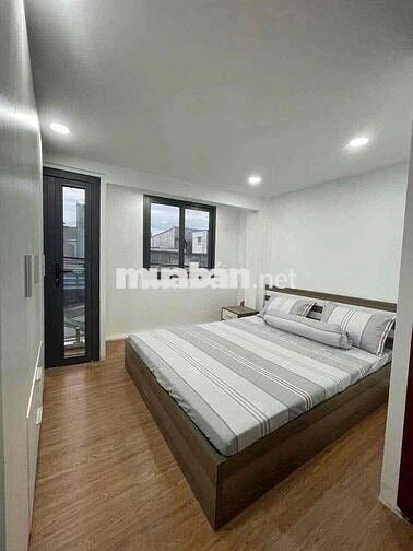 Bán nhà 1 trệt 2 lầu mới vào ở ngay đủ NT đường 13 Phường Linh Chiểu