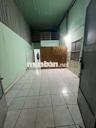 CHO THUÊ NHÀ NGUYÊN CĂN MẶT TIỀN HẺM LỚN 2PN