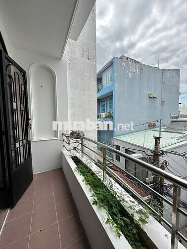 Nhà hẻm đường Đất Thánh 38M2 Tân Bình 3PN 3WC