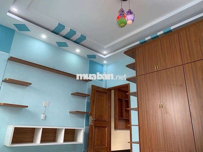 NHÀ SỔ HỒNG 5×17M. KDC Đại Hải. ĐƯỜNG NHỰA 10M. Giá: 5 TỶ 3