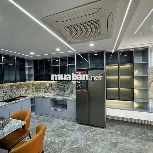 Hồ Tùng Mậu - nhú 7 tỷ  34m2 - 5 tầng full nội thất lung linh sát phố