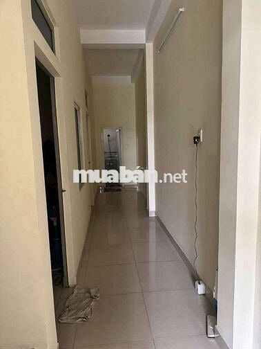Cho thuê nhà gần ngã 3 ông xã Tân Đông Hiệp.