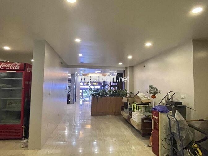 CHO THUÊ MBKD LÀM VĂN PHÒNG SPA QUẬN TÂY HỒ 180m2 20tr siêu hiếm